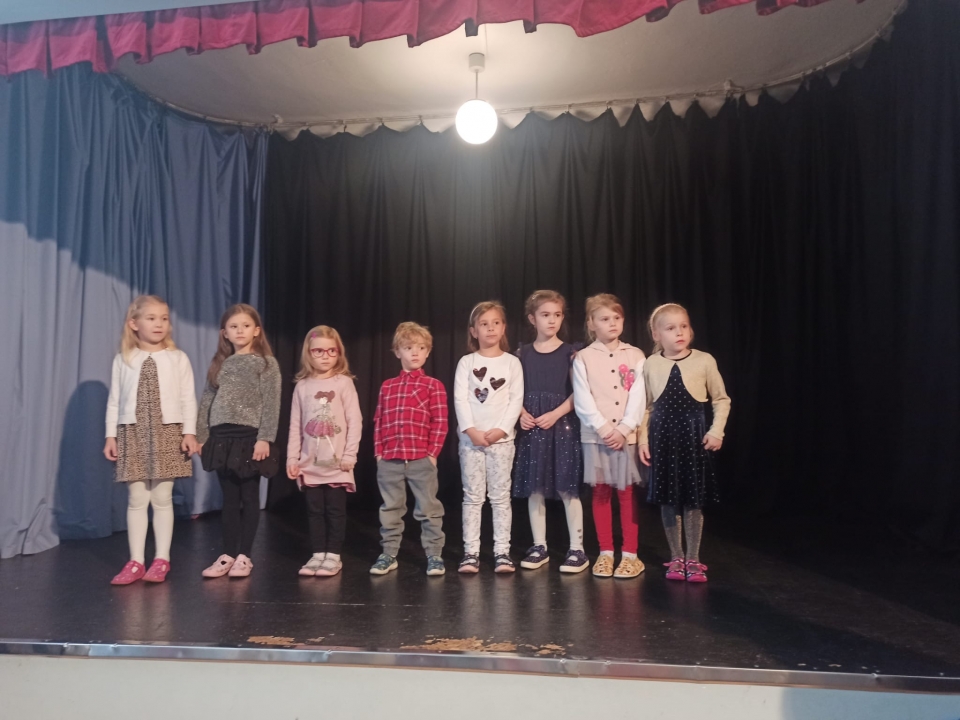 HLUČÍNSKÝ SLAVÍČEK 