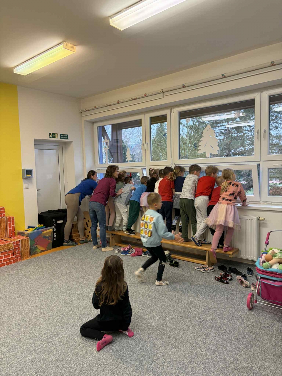 Mikuláš, čert a anděl - VI.třída