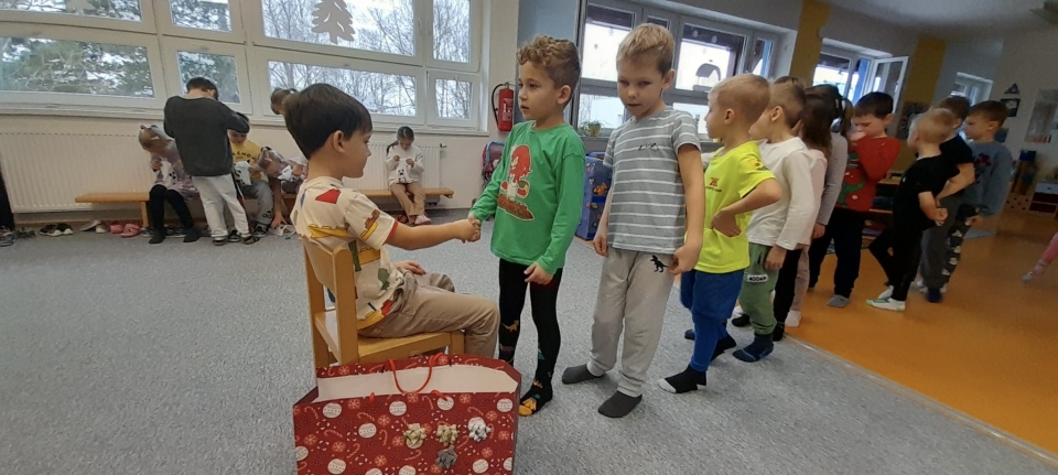 Slavíme narozeniny! - VI.třída