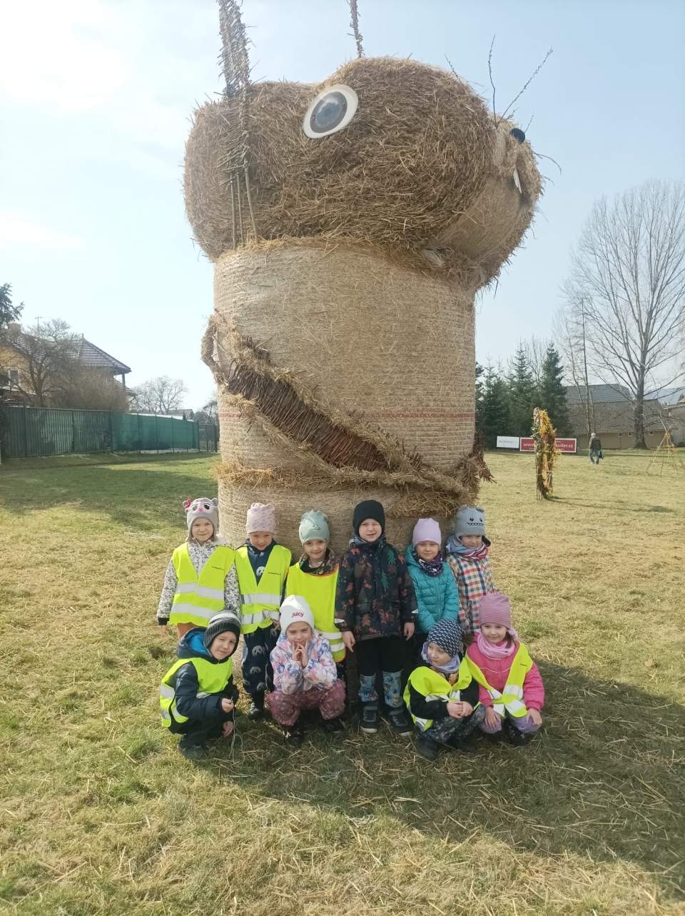 Hrátky a jarní procházka - II.třída