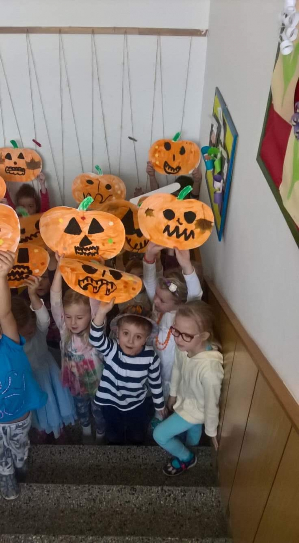Halloweenské tvoření dětí ze IV.třídy
