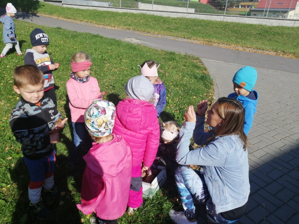 Podzimní dílna s rodiči a pobyt na zahradě-I. třída