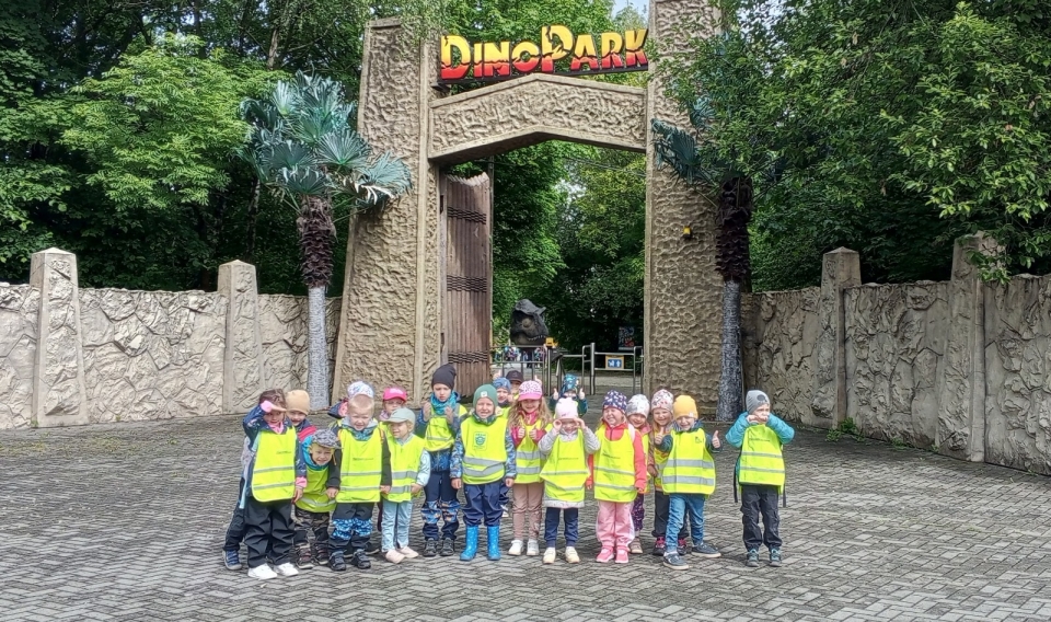 Výlet v Dinoparku-II. třída